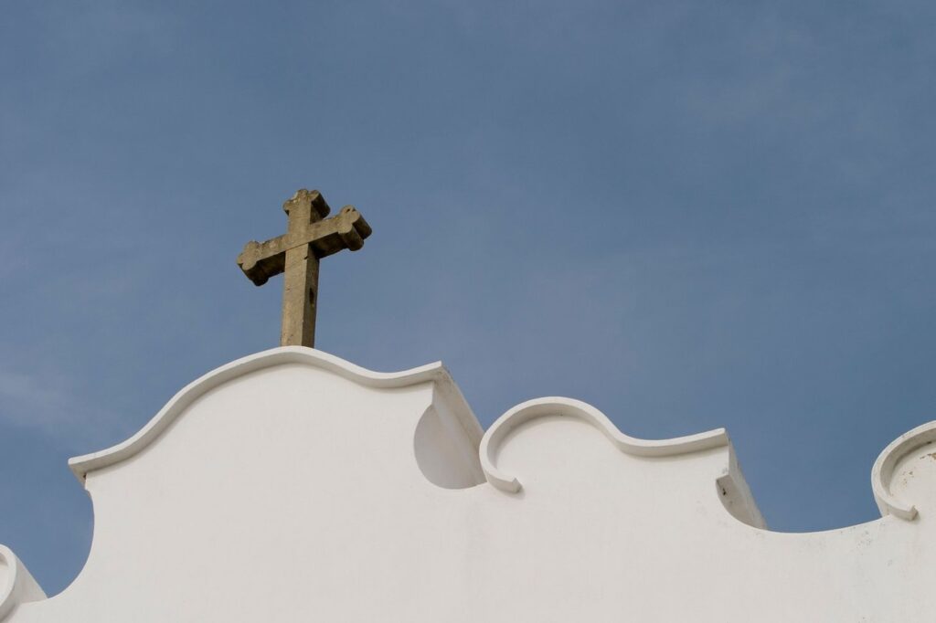 Slovenski Kofje Na Plenarni Seji Razpravljali O Izzivih Cerkve N