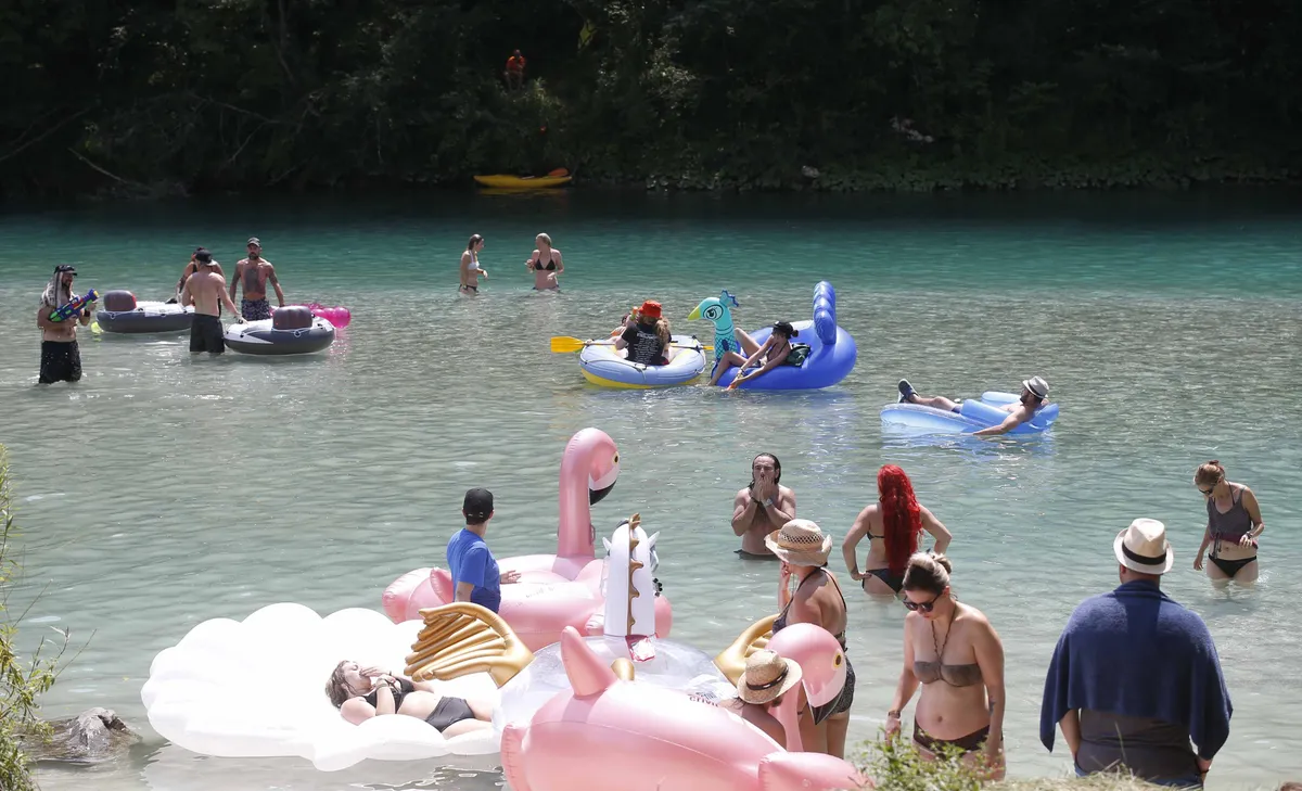 Kako so v Tolmin privabili zdravnike, ki bodo poleti delali v turistični ambulanti?