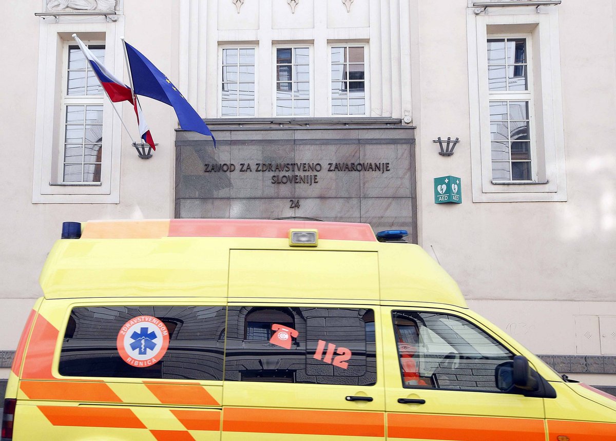 ZZZS pozdravlja odločitev vlade: "Določene programe je žal treba krčiti"