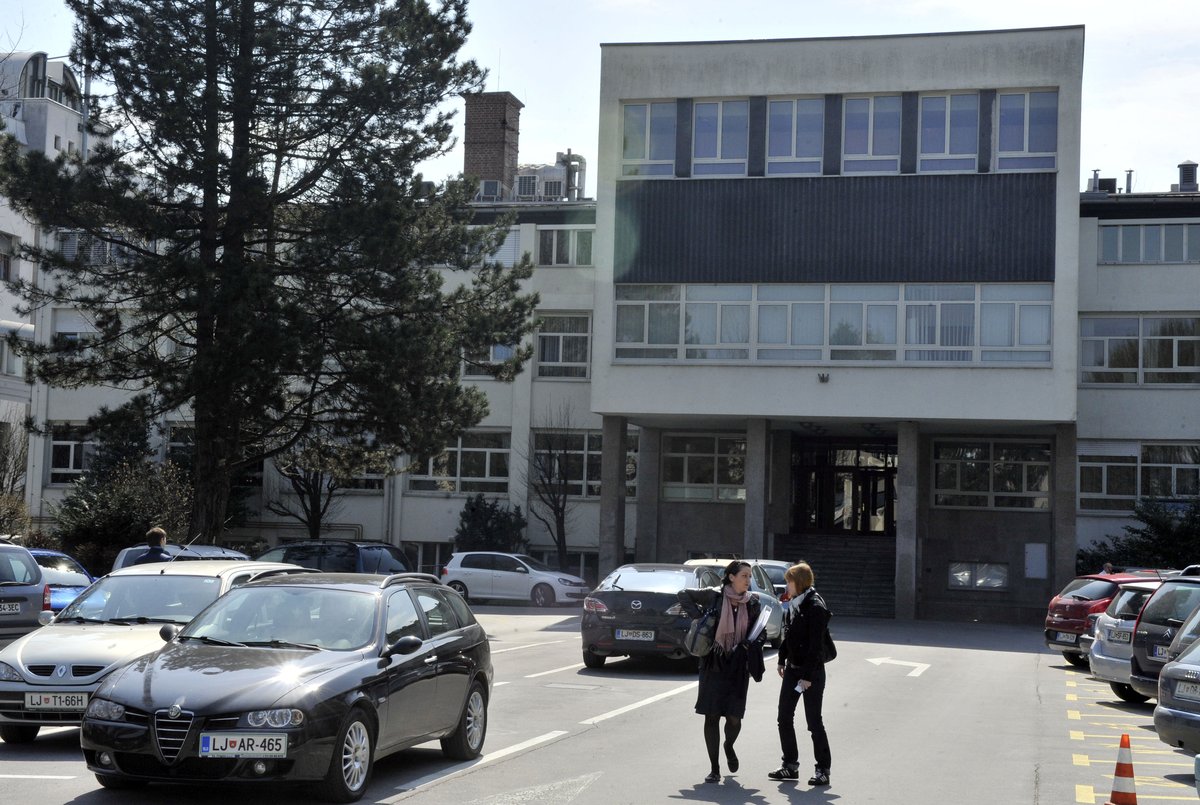 Slovenskim znanstvenikom je uspelo natisniti podobo slona znotraj živih človeških celic