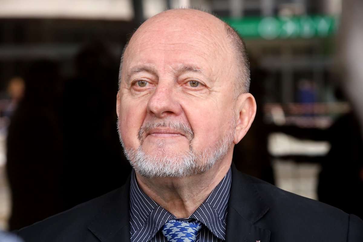 SNS vložila kandidatne liste v vseh volilnih enotah, Jelinčič bo kandidiral v dveh