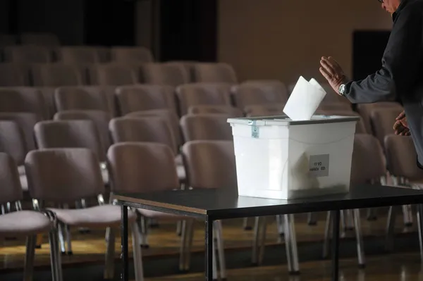 Slovensko volilno vprašanje za milijon dolarjev