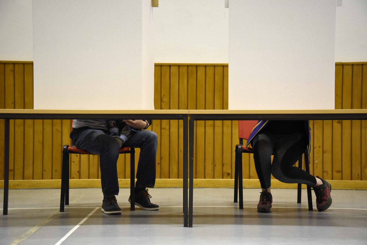 SDS zaradi načina predčasnega glasovanja ugovarja državni volilni komisiji