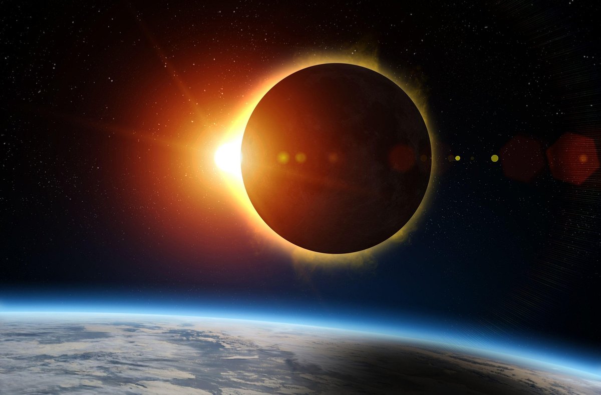 Ali bo vreme naklonjeno opazovanju mrka in meteorskega roja?