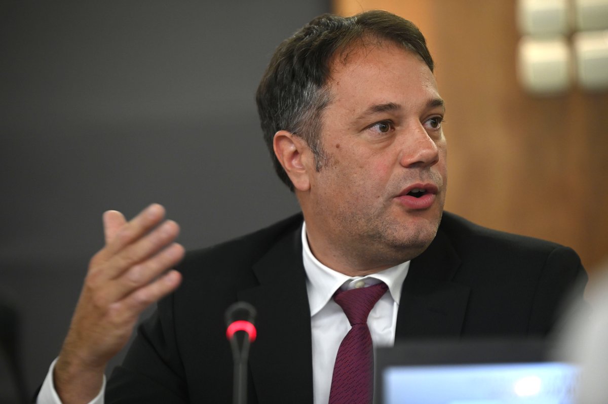 Arčon zavrača, da bi kdorkoli vplival na ministre pri glasovanju o tožbi proti Izraelu