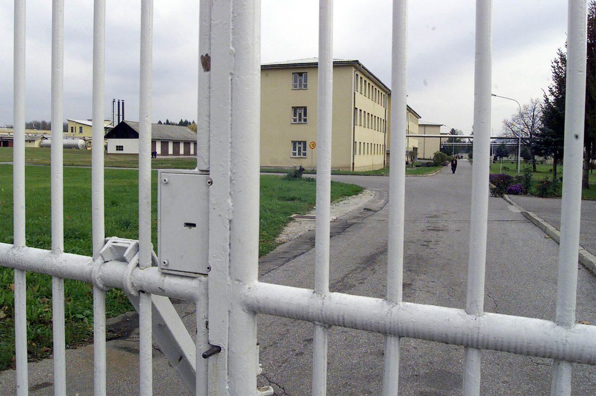 Stranke odgovarjajo: Za katera kazniva dejanja ali prekrške bi zvišali kazni?