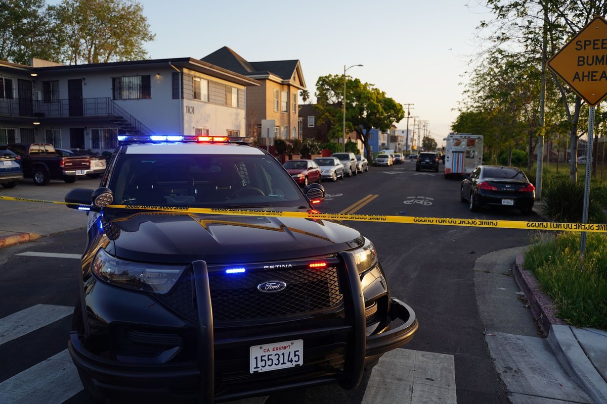 Pretep najstnikov v ZDA se je sprevrgel v streljanje, ki je terjalo dve življenji