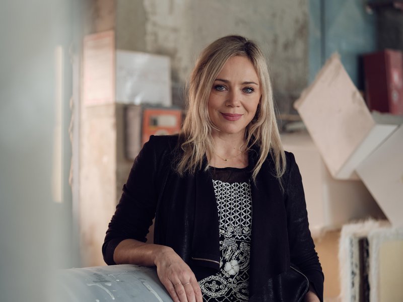 Na BBC prišla težko pričakovana serija, v kateri igra tudi Katarina Čas