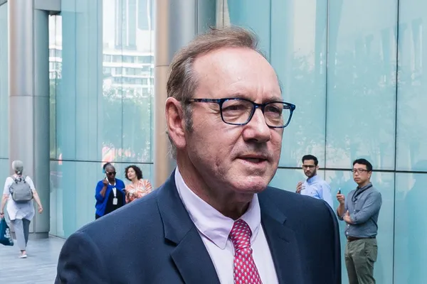 Znani ameriški oskarjevec postal brezdomec: "Moji prihodki so minimalni"