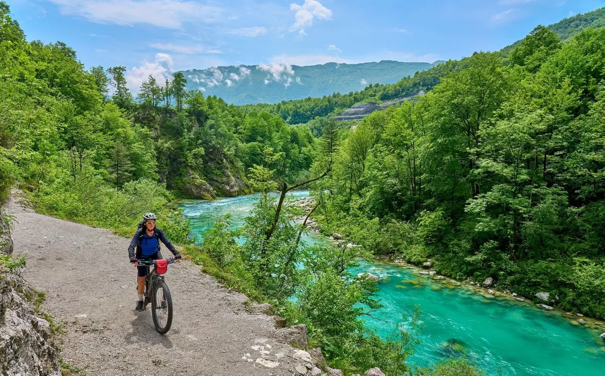Letos opazno več turistov v Posočju, posebej izstopa julij
