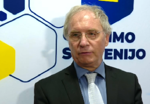 Hojs o Golobovem srečanju: "To kosilo kaže, da jim precej teče voda v grlo"