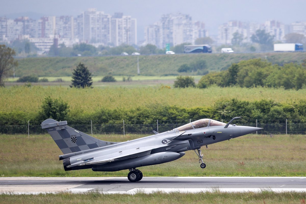 Hrvaška bo od novega leta prvič sama nadzirala svoj zračni prostor