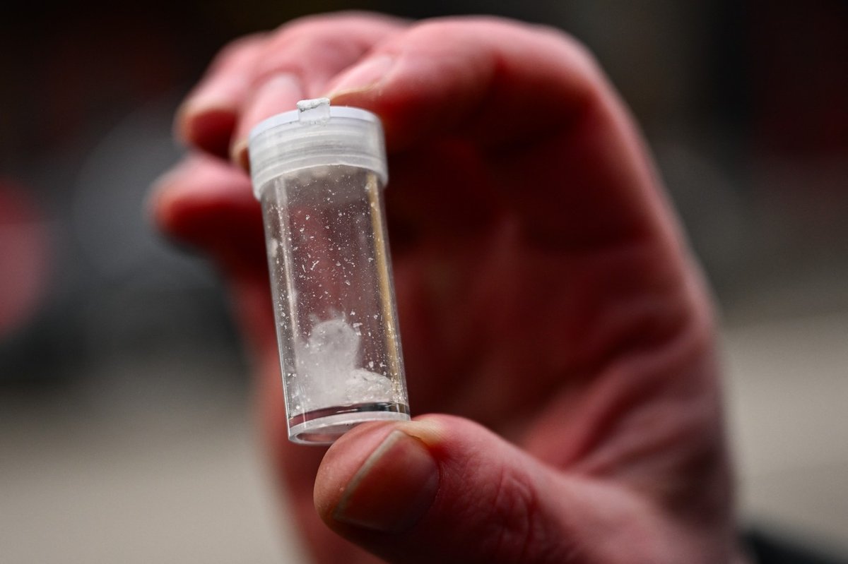 Leto po padcu Asada ustavljena industrijska proizvodnja droge v Siriji