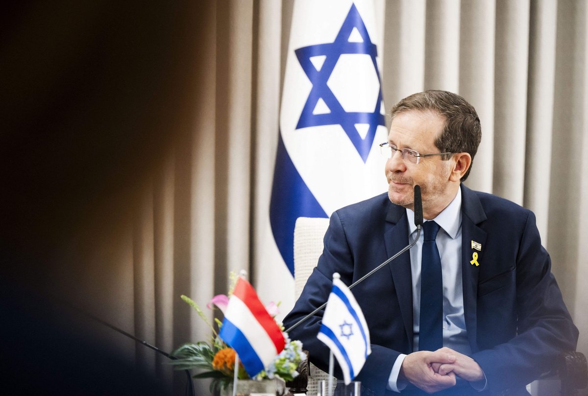 Trump poziva k pomilostitvi Netanjahuja: Izraelskega predsednika bi moralo biti sram