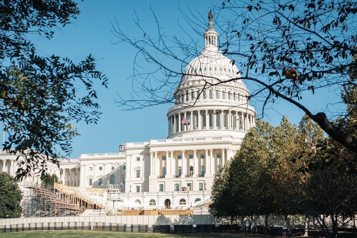 Zakaj se ameriški kongres izmika uradni razglasitvi vojn