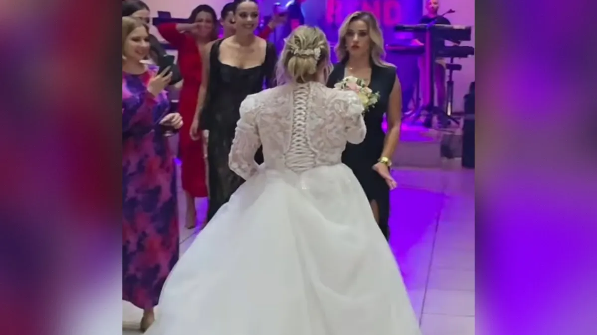 Poroka v Bosni: nikomur ni bilo jasno, kaj počne nevesta. Sledilo je navdušenje