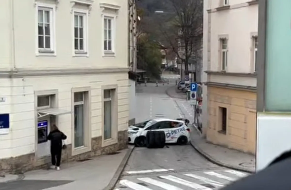 Posnetek nesreče na reliju Idrija postal hit. A ne zaradi nesreče