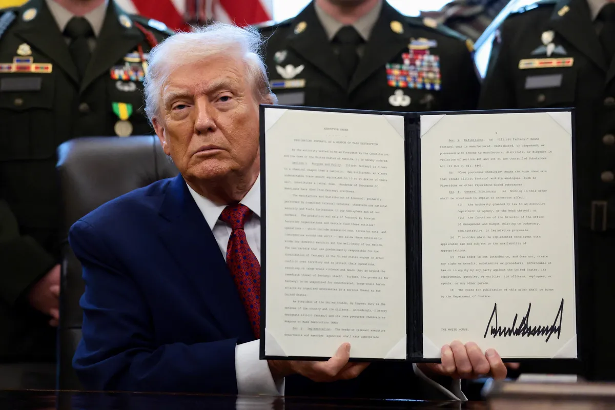 Donald Trump fentanil razglasil za orožje za množično uničenje