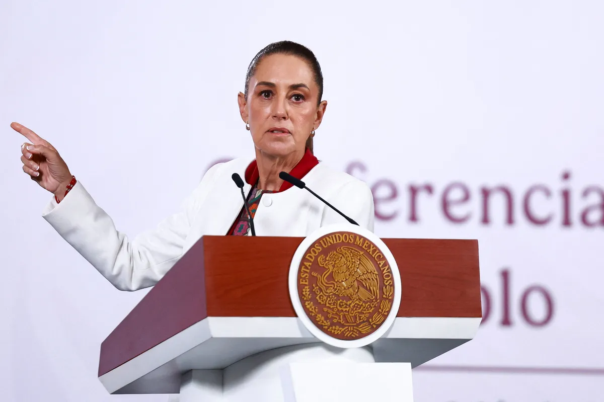 Mehiška predsednica po Trumpovih grožnjah z napadi na kartele pozvala k dialogu