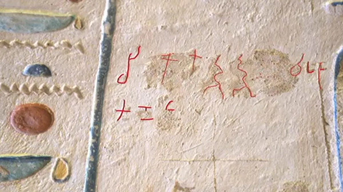 Presenetljivi starodavni grafiti v egipčanskih grobnicah