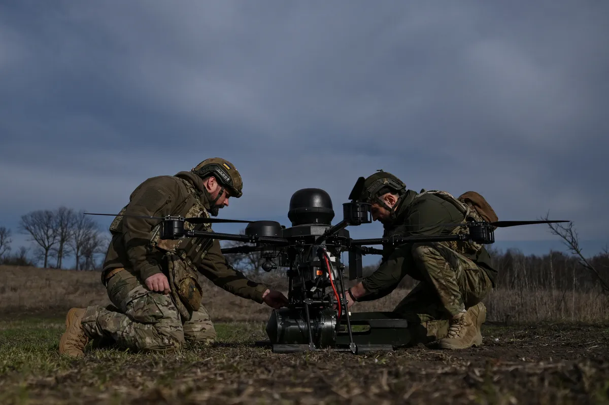 Ukrajina naj bi v napadu z dronom poškodovala ruski naftovod ob Baltskem morju