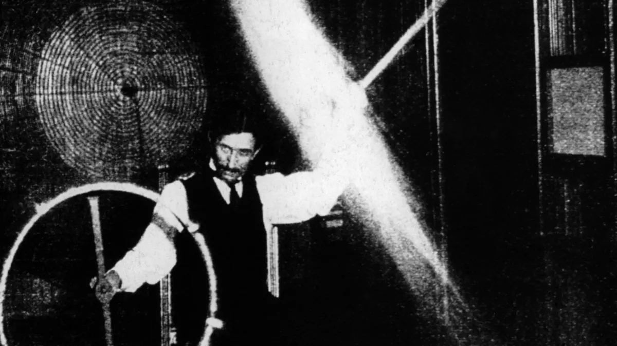 Nikola Tesla je živel veliko dlje od sodobnikov. Je odkril skrivnost dolgoživosti?