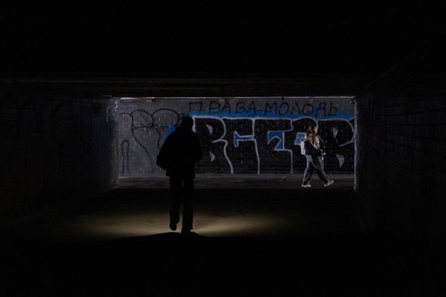 Kijv zaradi ruskih napadov na infrastrukturo je ostal v temi