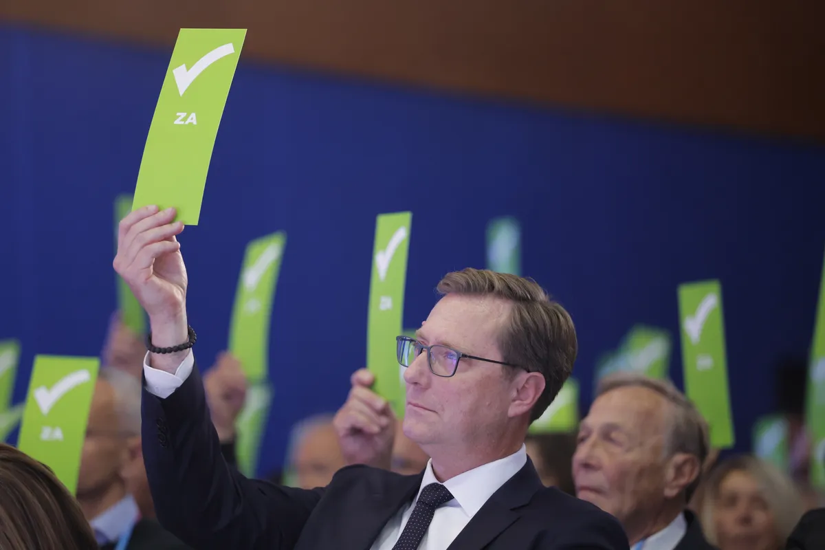 Prebilič s šefi levosredinskih strank danes ne bo spil kave. Kaj o njegovi pobudi pravi predsednica Pirc Musar?