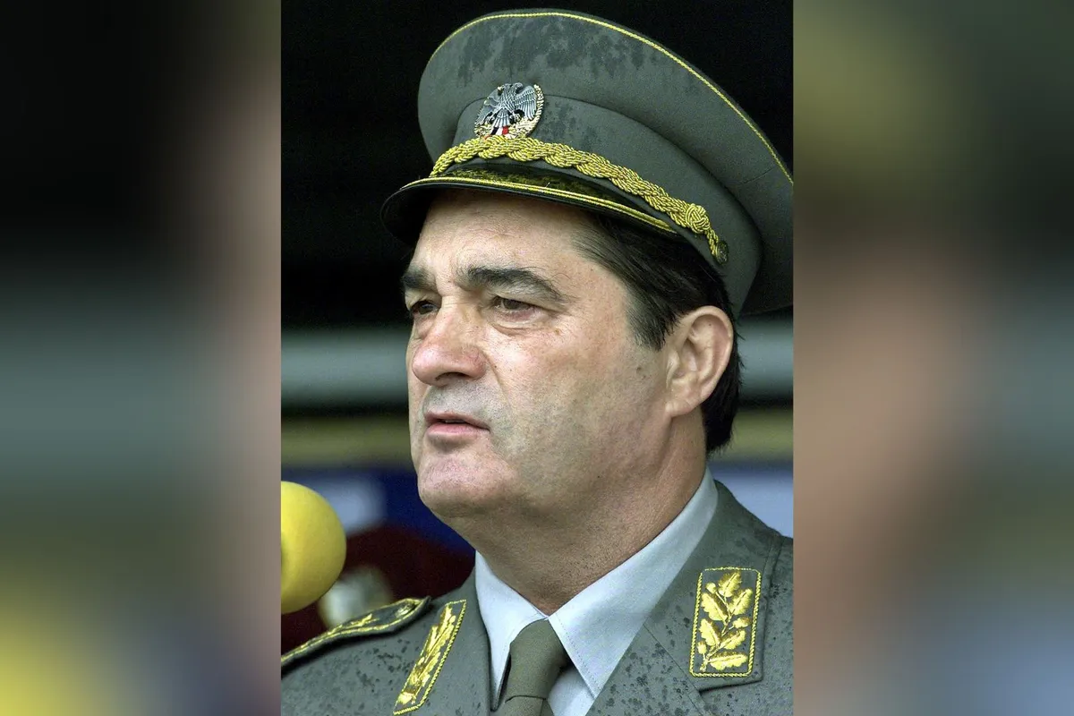 Umrl je obsojeni vojni zločinec Nebojša Pavković