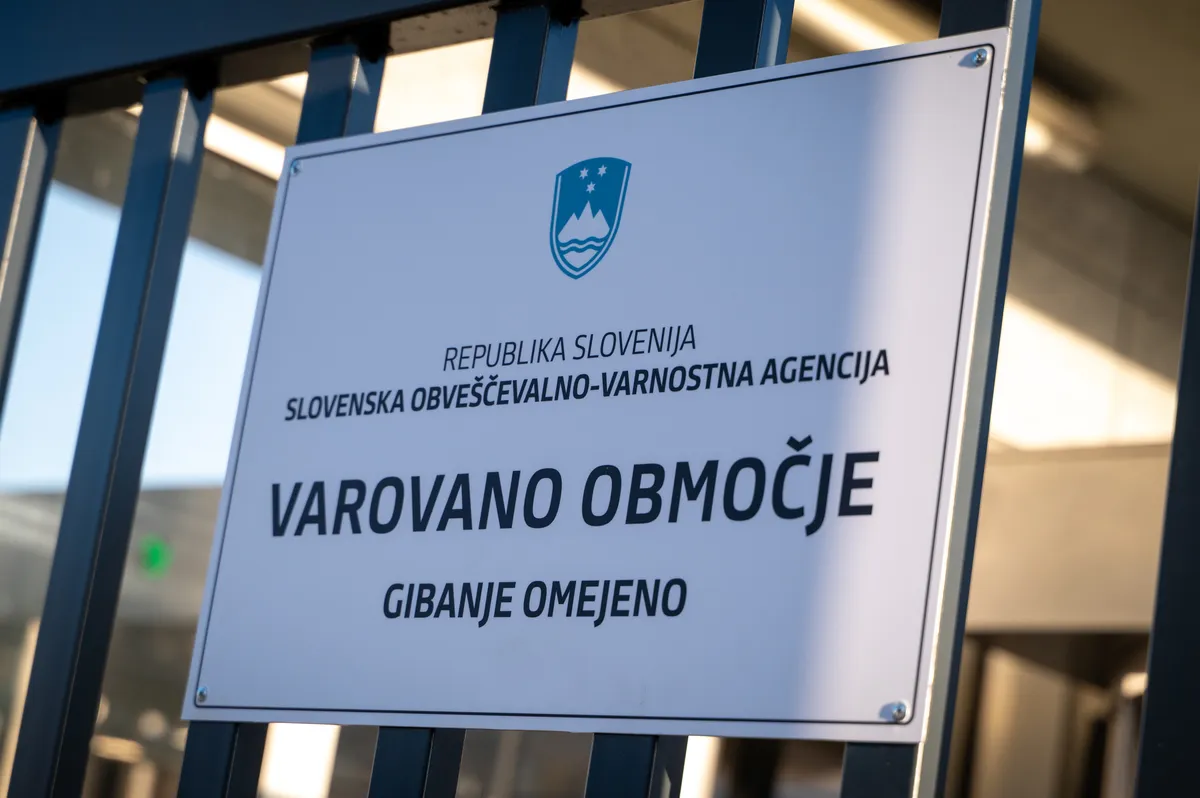 Knovs na Sovi in policiji že preverja trditve o vpletanju izraelske zasebne obveščevalne agencije v slovenske volitve