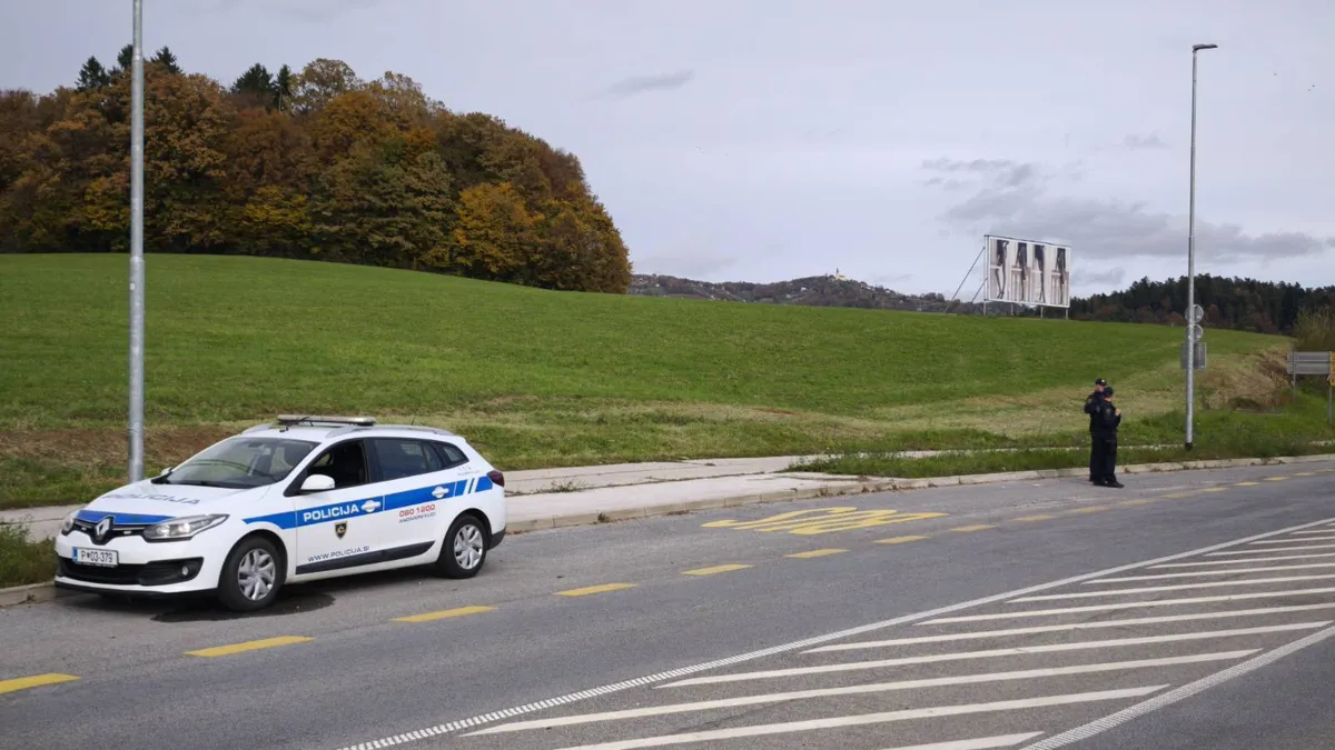 Prebivalci ne opažajo več policistov, a ti zagotavljajo, da so danes na terenu okrepljene ekipe