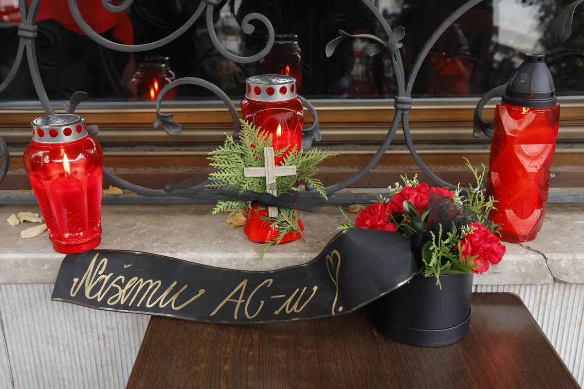 Danes pogreb Aleša Šutarja in množično slovo od moža, očeta, sokrajana