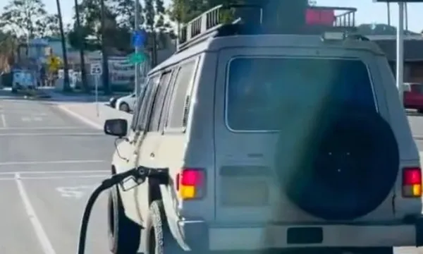 Neverjetni prizor s ceste, ki je preslepil mnoge. Bi nasedli?