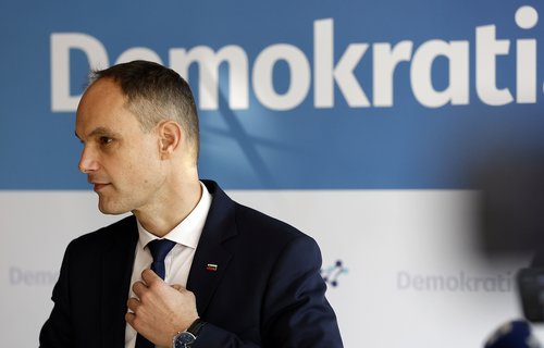 Demokrati, Anže Logar