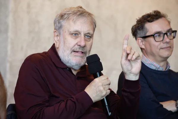 Slavoj Žižek: Smo v času, ko ni več standarda, s katerim bi merili žalost