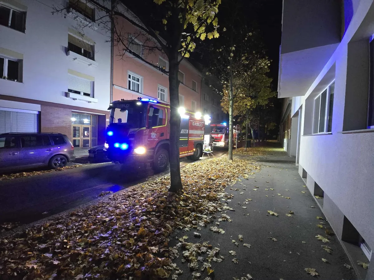 V požaru stanovanja v Mariboru za 60.000 evrov škode
