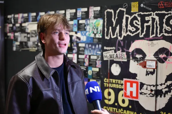 Fenomen Jakov: oboževalke razgrabile vstopnice, v Stožicah še en koncert