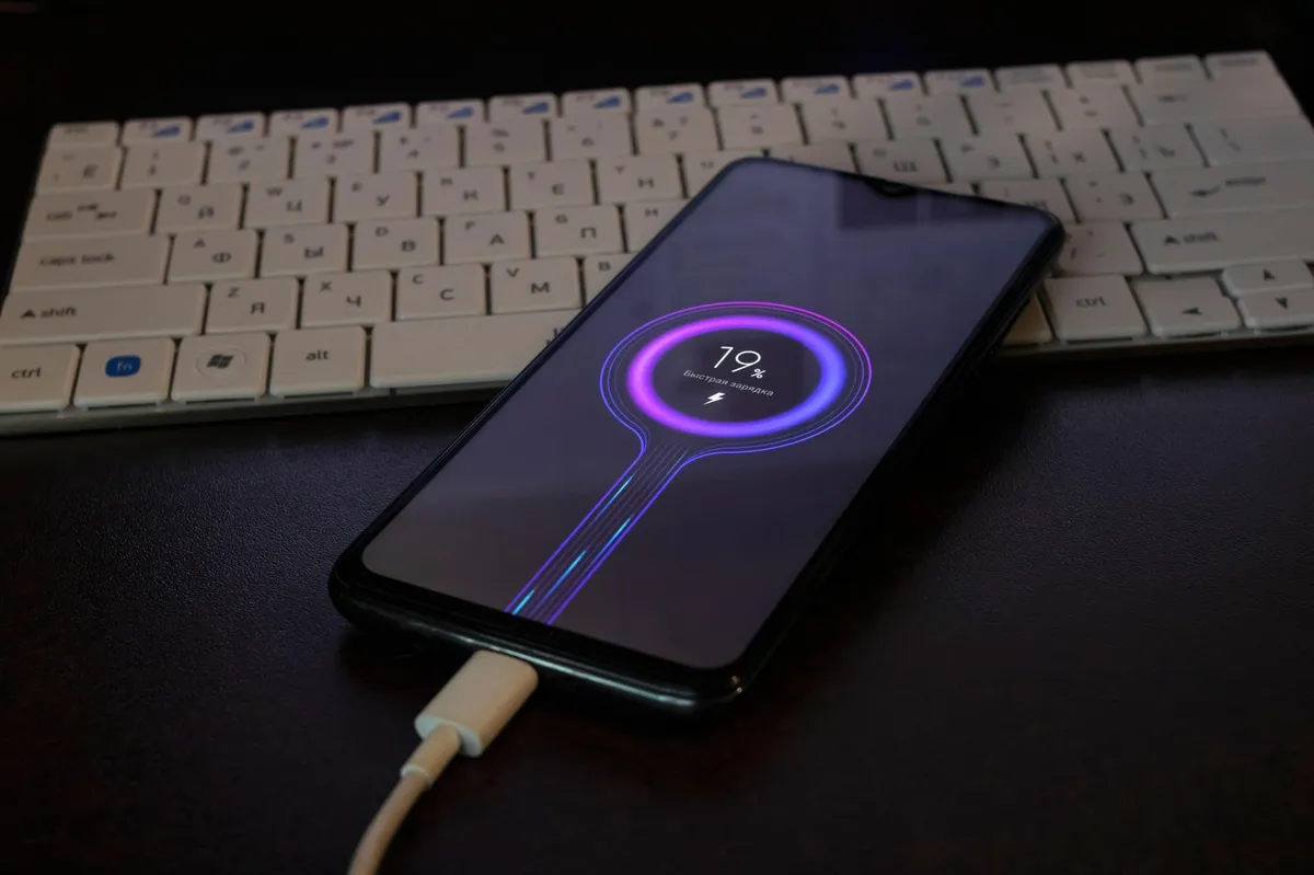 Kako zmanjšati porabo baterije na androidnem telefonu