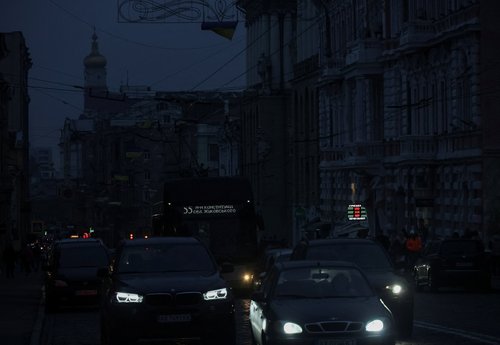 V Ukrajini tudi danes pričakujejo večurne izpade električne energije v več regijah