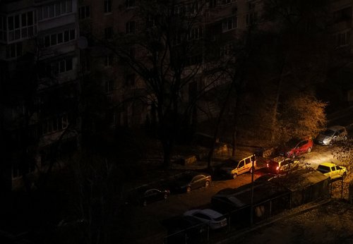 V Ukrajini tudi danes pričakujejo večurne izpade električne energije v več regijah