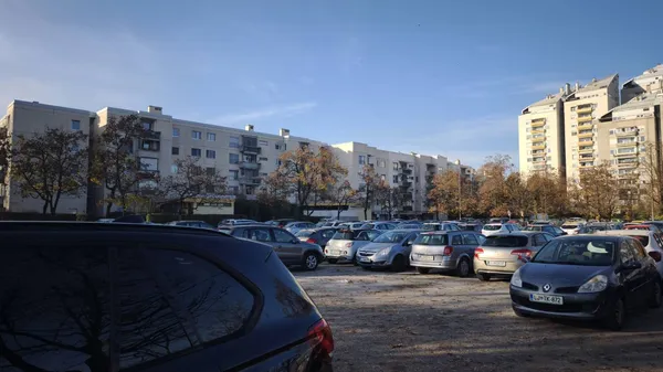 Priljubljeni slovenski voditeljici prekipelo: ob 4.35 je bila "jezna za šamar"