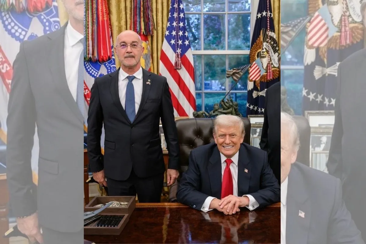 Direktor Sove Joško Kadivnik v Beli hiši pri ameriškem predsedniku Donaldu Trumpu