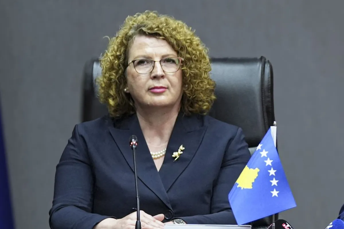 Na Kosovu obtožnica proti ministrici Hajdari zaradi zlorabe položaja