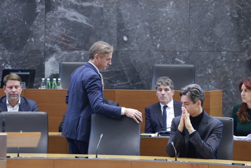 Robert Golob, Luka Mesec