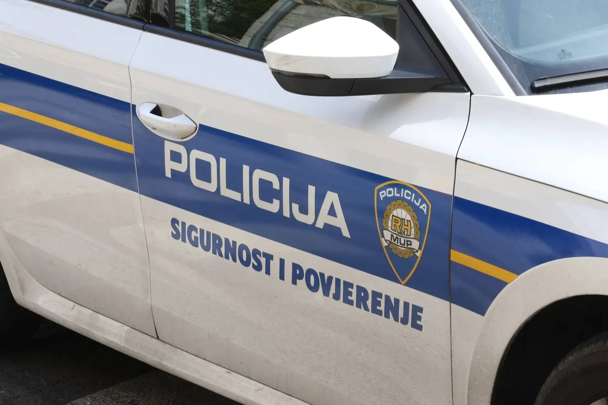 Po nočni akciji prijeli 18-letnika, ki naj bi v Splitu zabodel policista v civilu