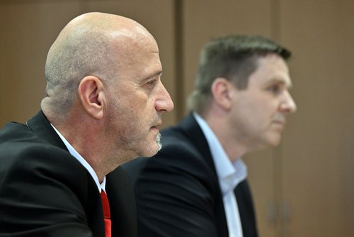 Predsednik Državne volilne komisije Peter Golob in direktor Službe Državne volilne komisije Igor Zorčič