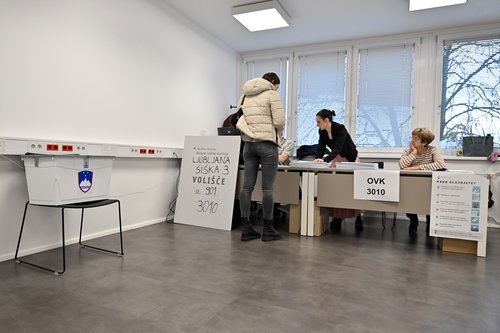 Referendum o zakonu o pomoči pri prostovoljnem končanju življenja