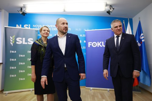 Jernej Vrtovec, Marko Lotrič, Tina Bregant