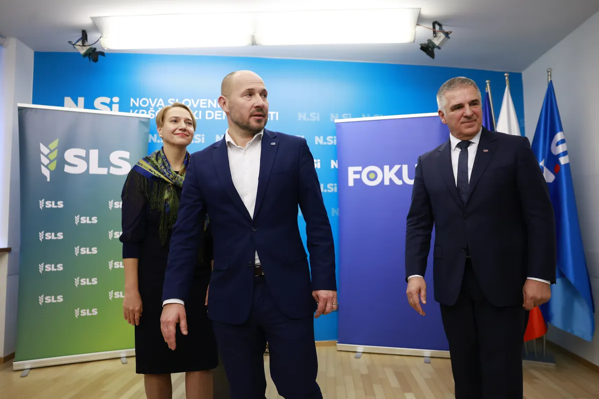 Predvolilno povezovanje na desnici prešlo v drugo fazo. Kje prihaja do prerivanj?