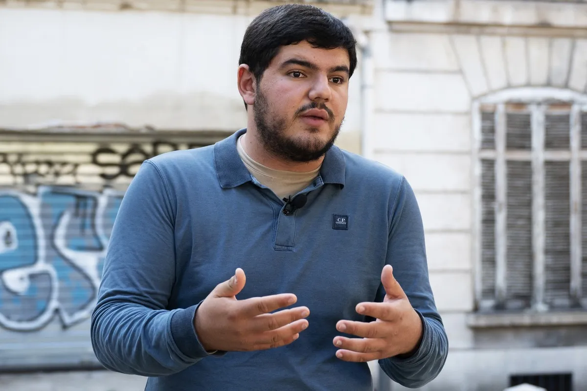 Boj francoskega aktivista, ki so mu mamilarske tolpe ubile oba brata